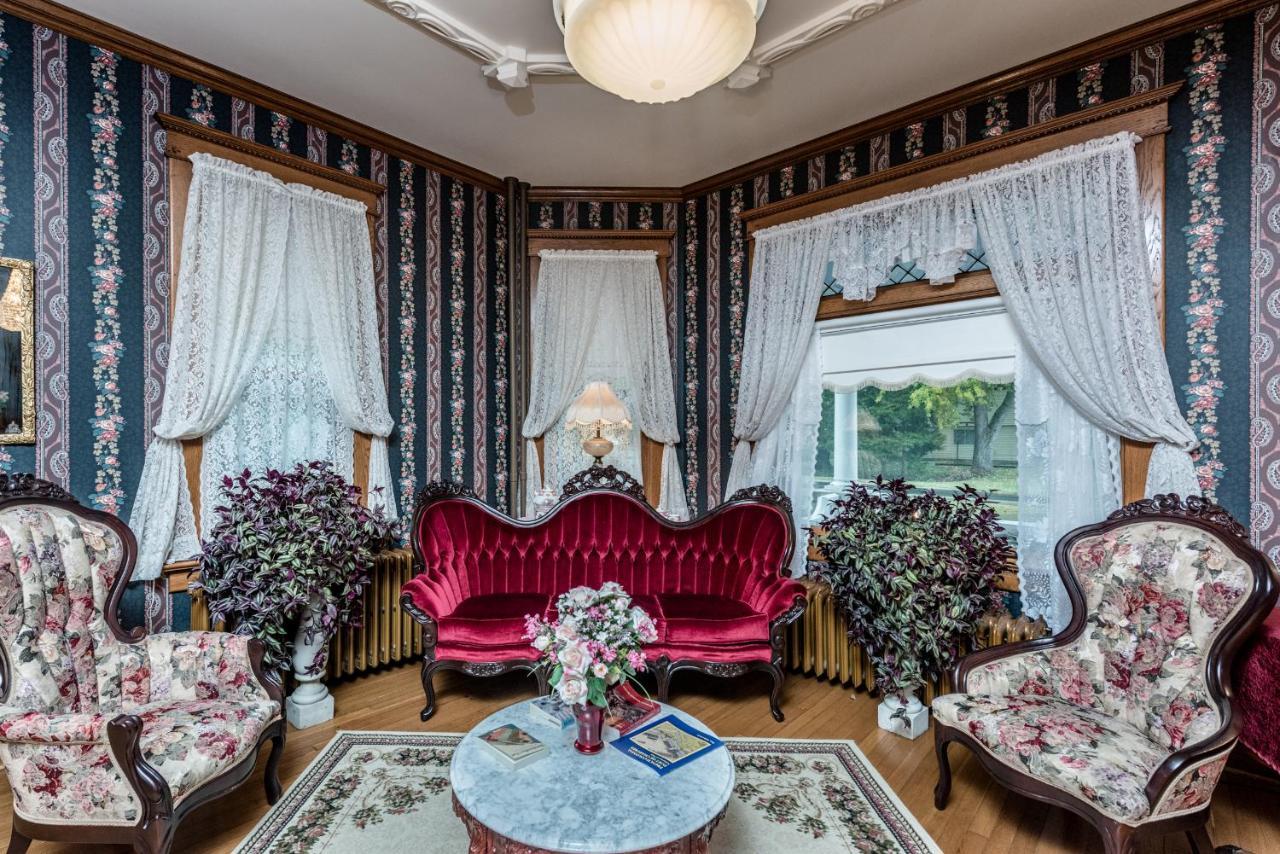 Conner House Bed And Breakfast Prairie du Rocher Bagian luar foto