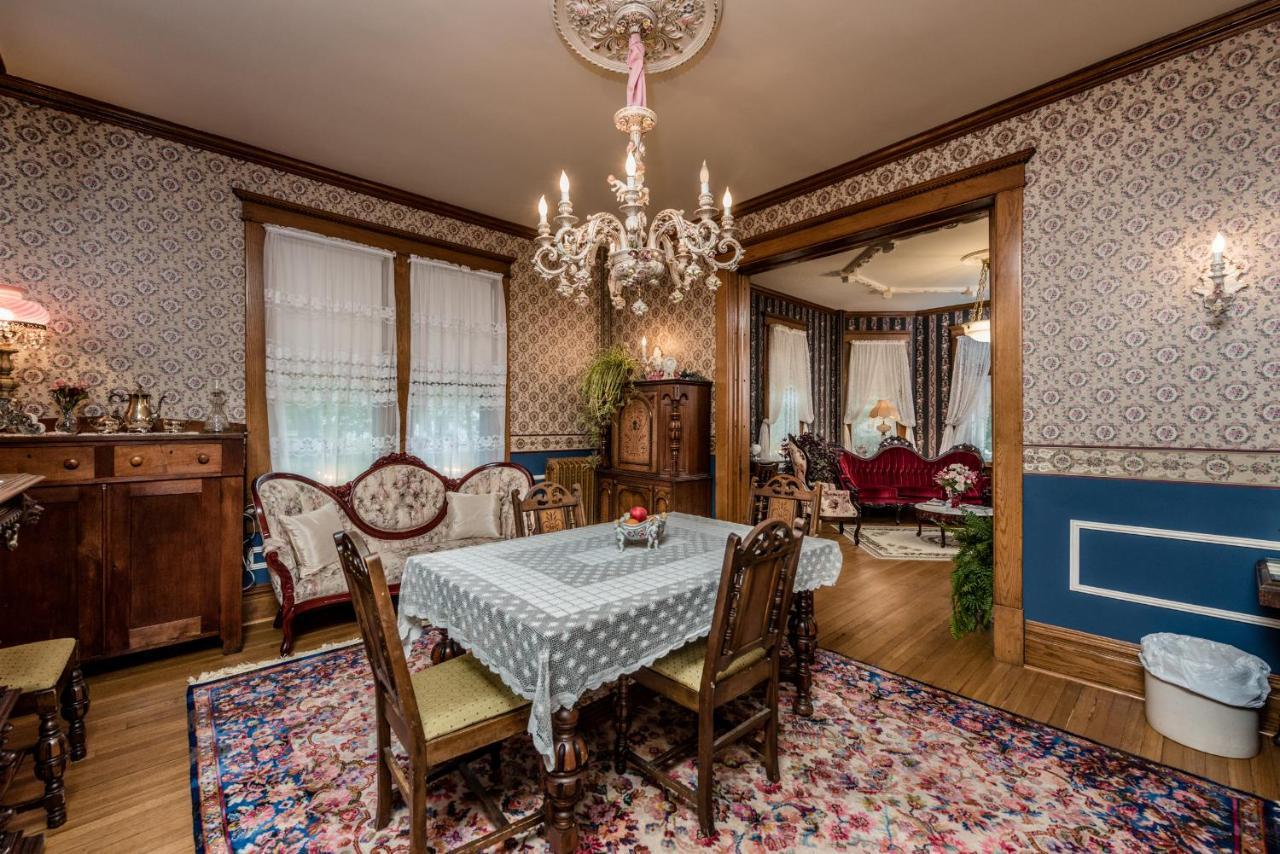 Conner House Bed And Breakfast Prairie du Rocher Bagian luar foto